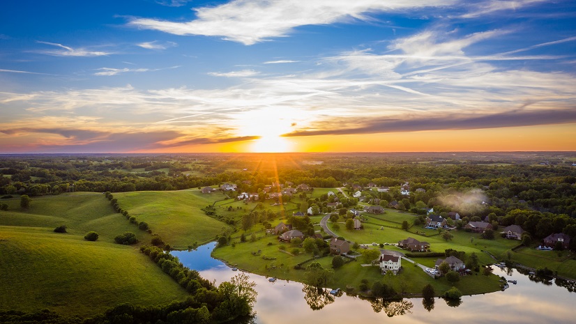 Card image for article: Understanding Rural Broadband Deployment: The Role of ArcGIS in Navigating Potential Impacts